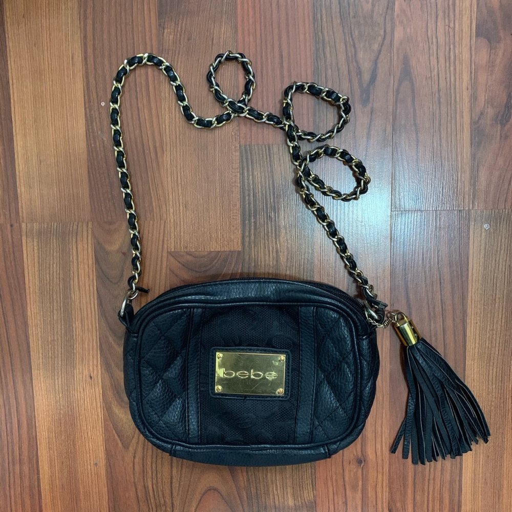 Bebe crossbody